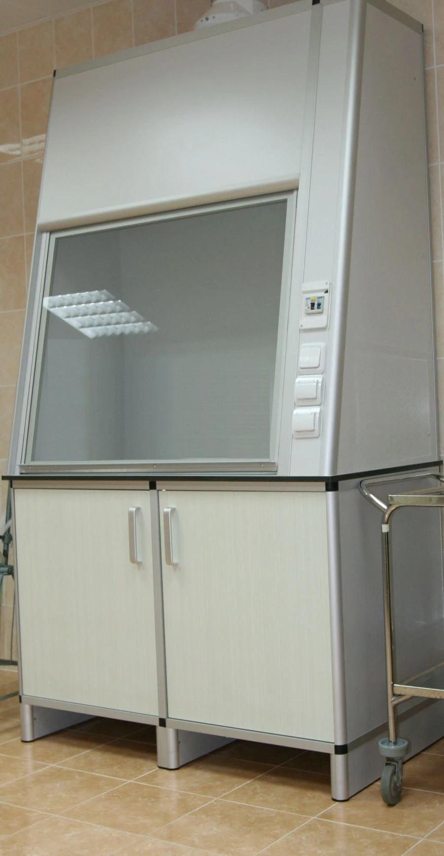 Laboratory fume cupboard SHLVN-1 "LABROMED-3" according to TU 9452-011-13305037-2008