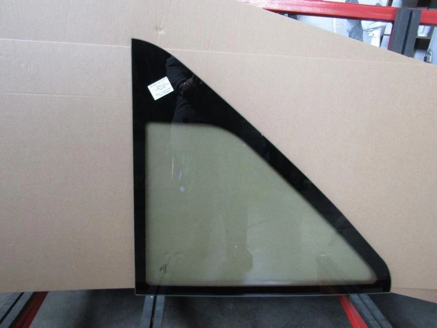 Lower side window glass GAZ A63R42-5403104