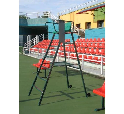 Judges' tower with folding table