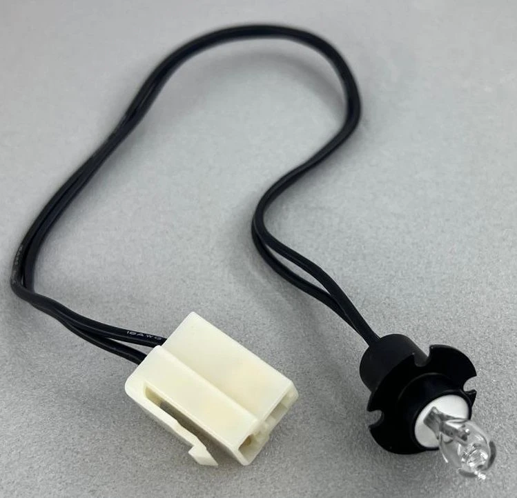 Halogen lamp Petramed LW-C100 TU 27.40.12-002-28891495-2024
