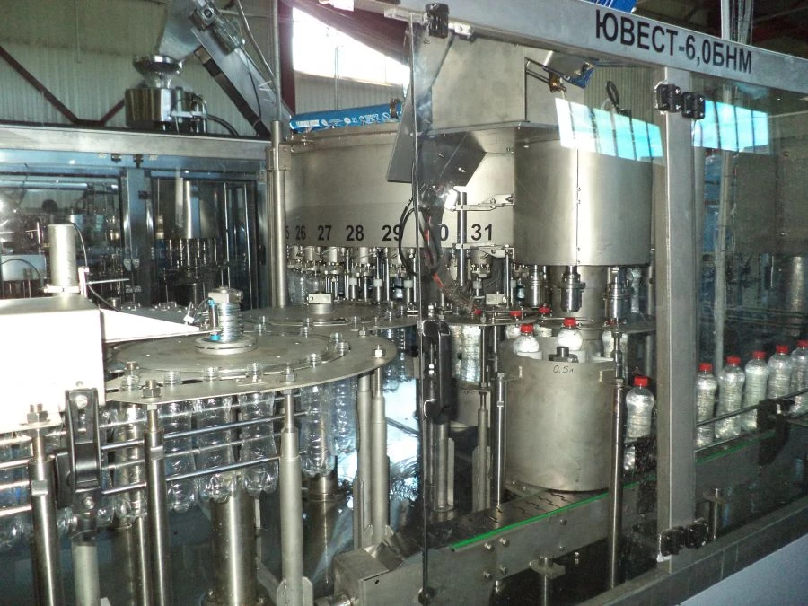 Automatic line, capacity up to 6000 bottles/hour for PET and glassware, capacity up to 2 litres in composition: YUVEST-UA 6,0; Y
