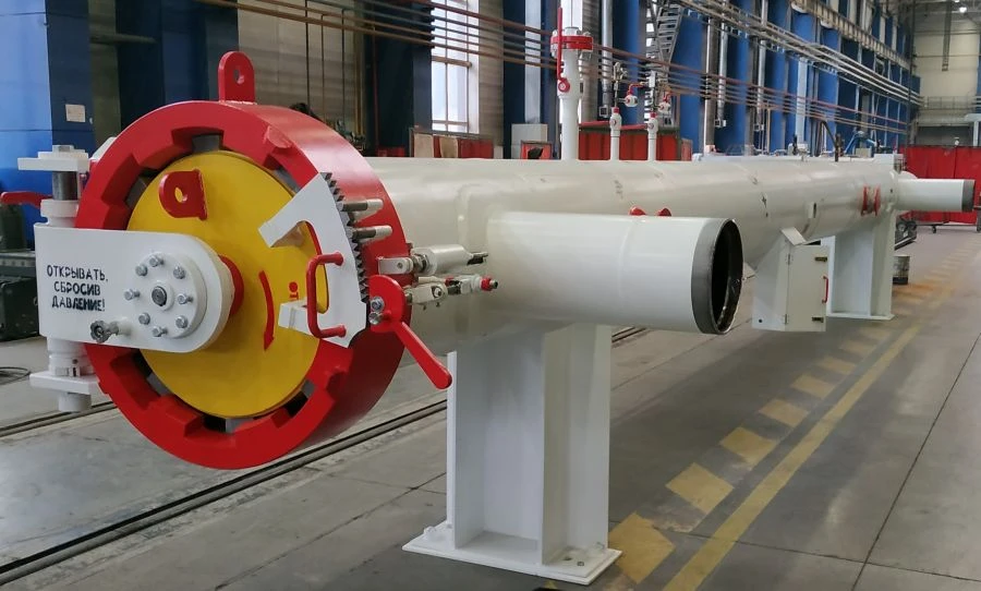 Chambers for start-up and reception of means of cleaning and diagnostics for oil pipelines of nominal passage DN 150-1200 inclus
