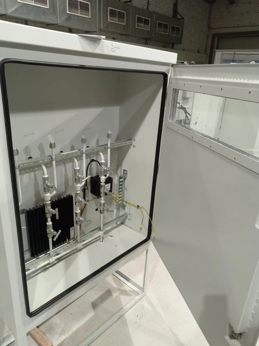 UHA15GZ002 Instrumentation stand