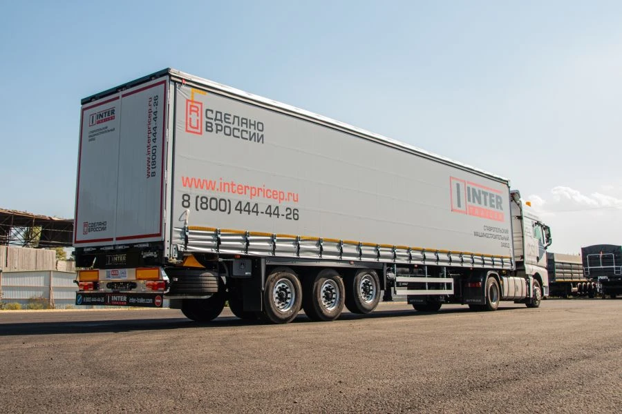 Flatbed semi-trailer type 85333, modification 853330. Metal flatbed flatbed with swing gate, with removable frame and