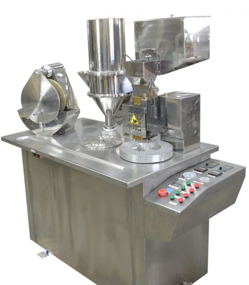Semi-automatic machine for filling capsules mod. ?3