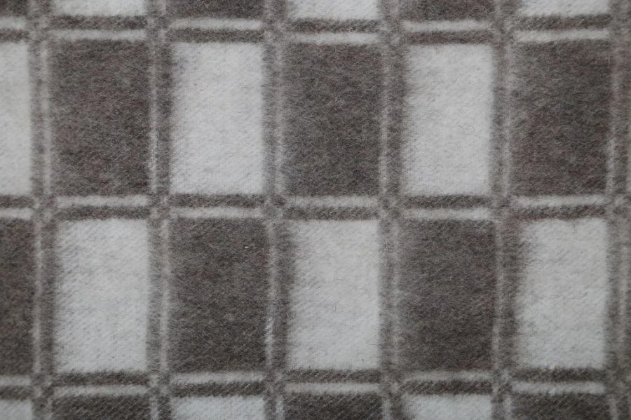 Semi woollen baby blankets, article C-4/d