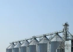 Flat base metal silo C 12.71/18-CE