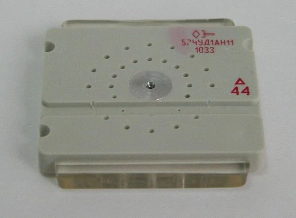 Microcircuit 1407UD1