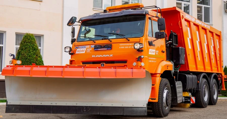 Combined road machine ED 405V1 based on KAMAZ 6520-53, 6520-54, 6520-V5 vehicle