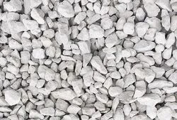Crushed stone from dense rocks of 5 to 20 mm fraction from Londokovskoye limestone deposit "Third Sopka". Serial production acco