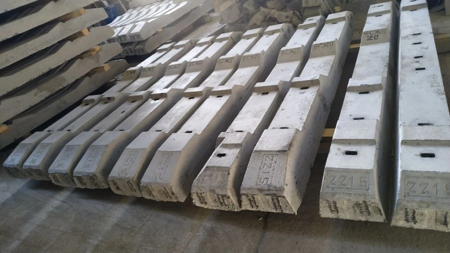Reinforced concrete beams for P65 type R65 grade 1/9 switches under Project 2215/92-03