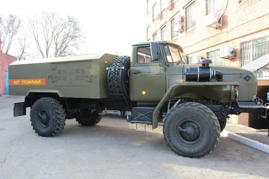 Unified gas-charging station UGZS.M-AR on the basis of Ural 43206 chassis of modifications: 43206-1151-61, 43206-1151-63, 43206-
