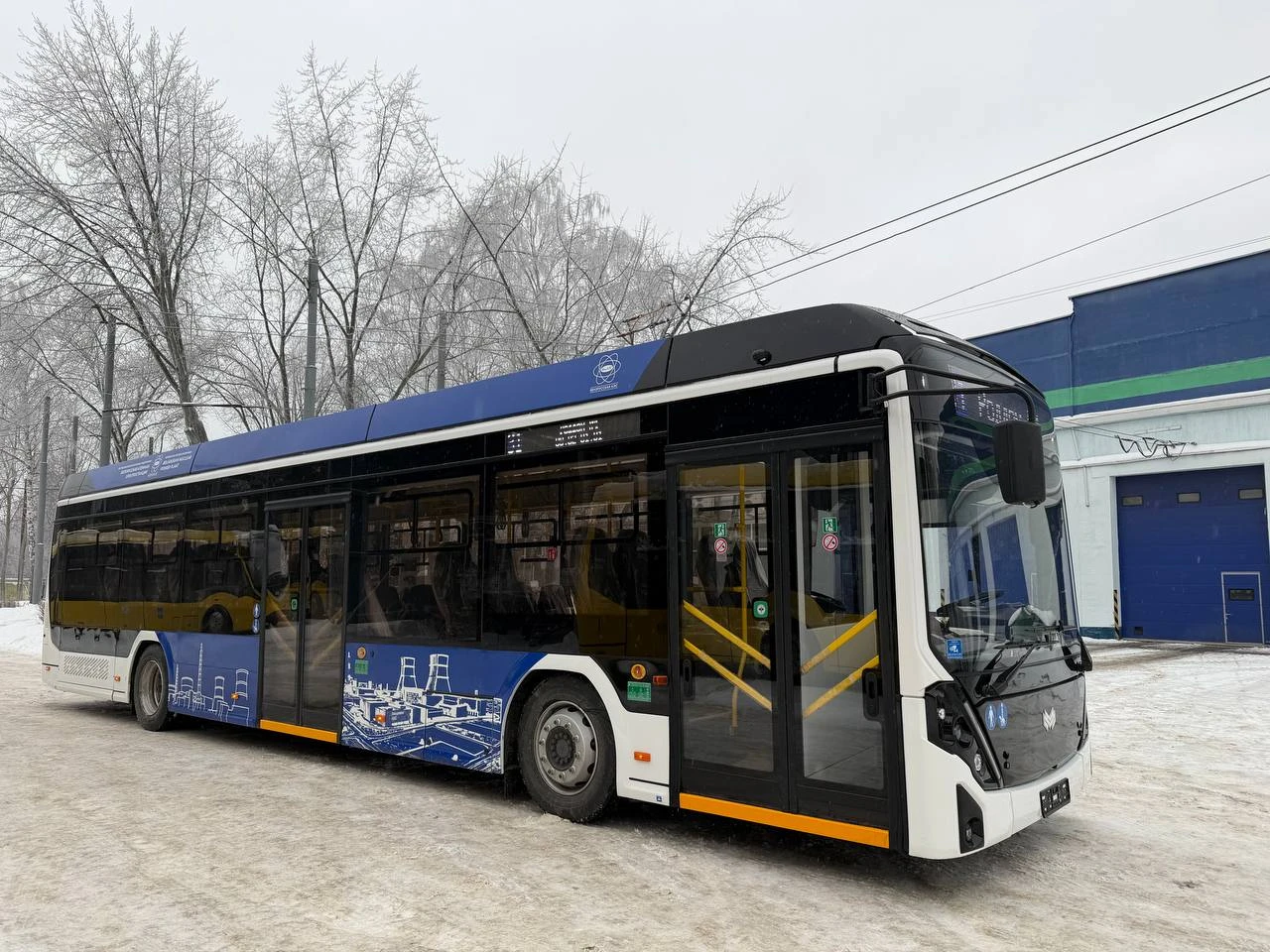 Trolleybus in winter service