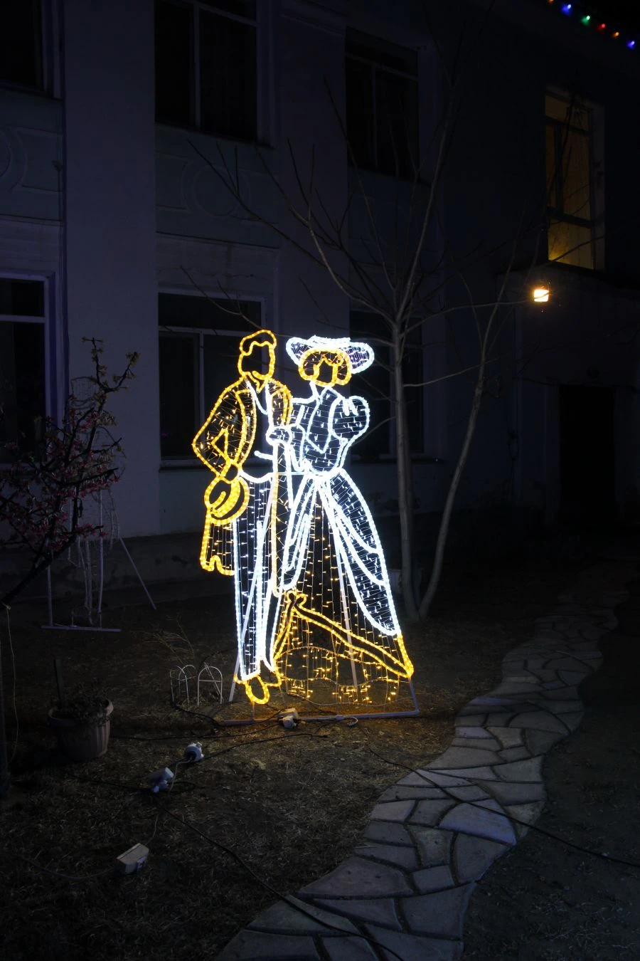 Illumination frame "Lady and Gentleman" - decorative street lamp, installed as an independent stationary fixture