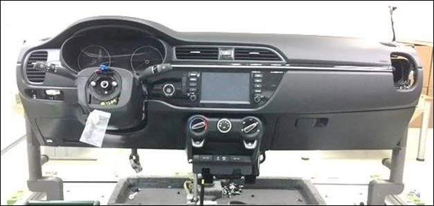 Instrument panel for vehicle type FB H0MCP-R100* (where * is the five-digit numerical code of the equipment)