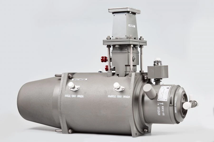 Multibeam pulse klystron KIU-147