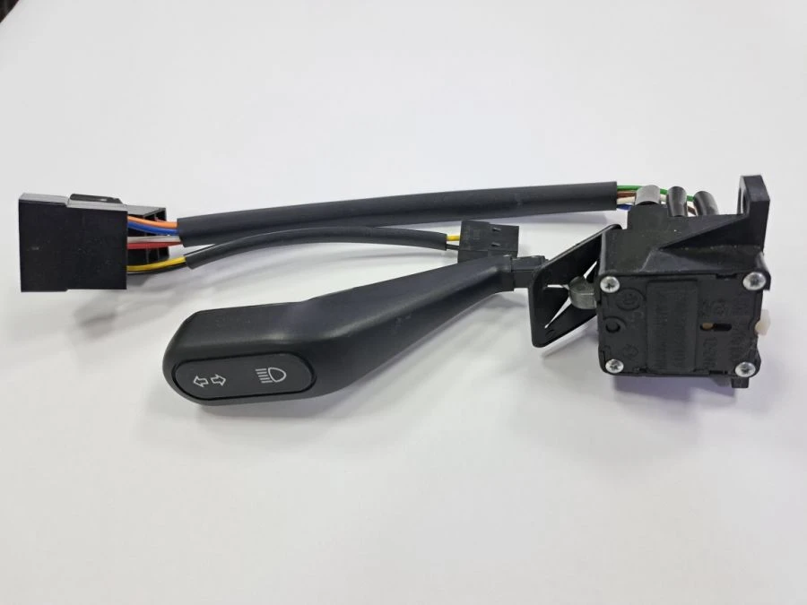 Light signalling switch 3302-3709100