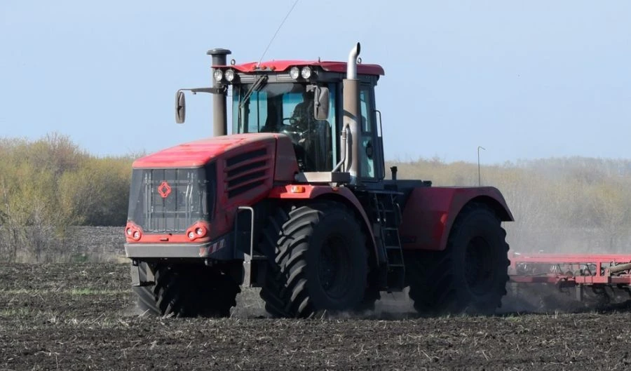 KIROVETS K-744R1 "STANDARD" YAMZ-238ND5