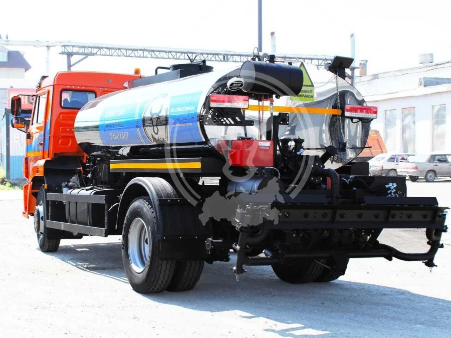Autogoudronator AB 6.0 (53605) model ST.002 on the basis of KAMAZ 53605-A5,53605-5H chassis.