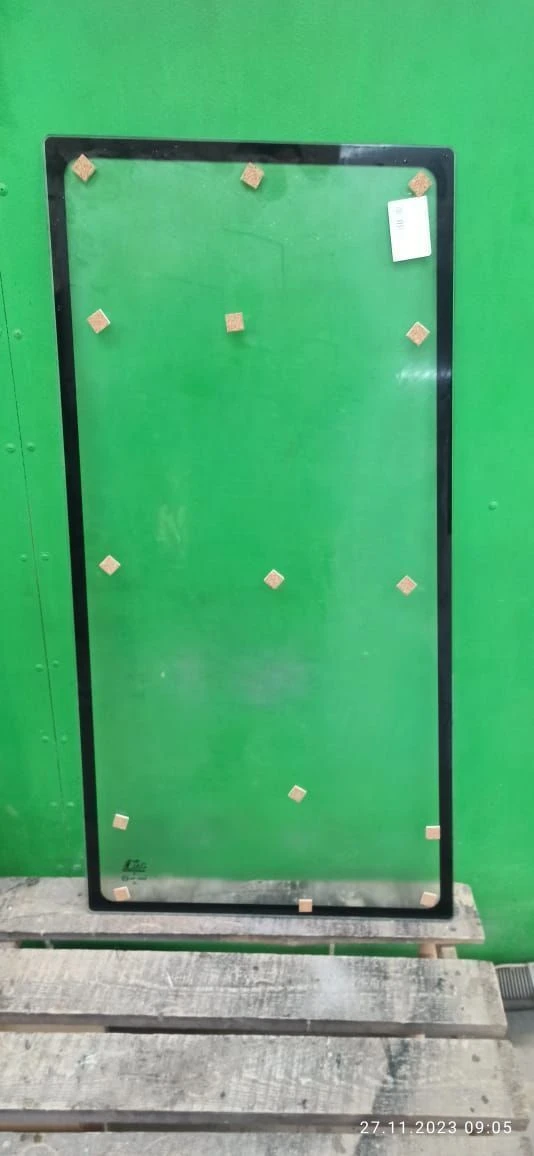 Sidelight glass 990*521*5 left DAG 1090.6 NKST1.00.00.00.00.00.003