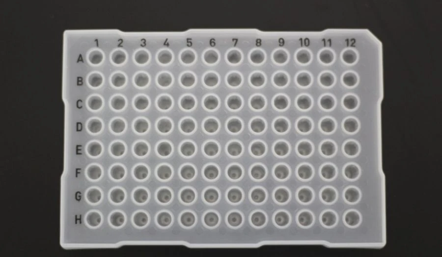 Non-sterile plate for PCR-diagnostics according to TU 32.50.50-011-48072026-2022, variants of design: 96-well PCR plate for PCR