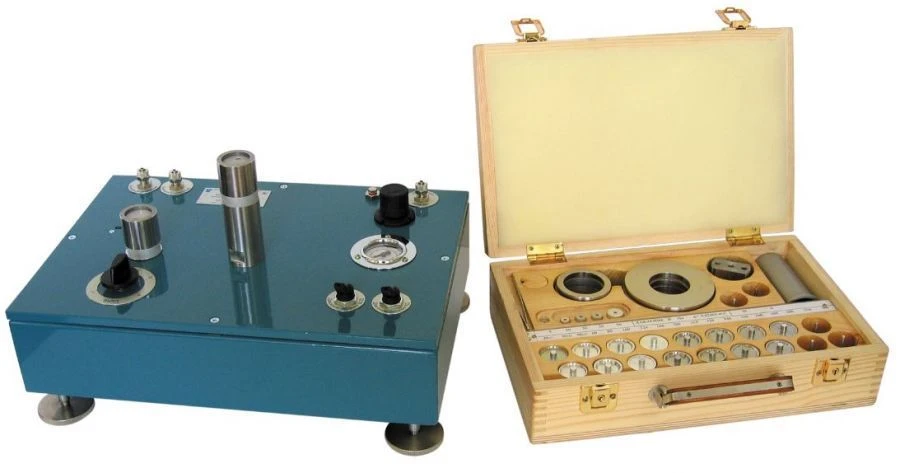 Pneumatic pressure calibrators Metran-505 Air