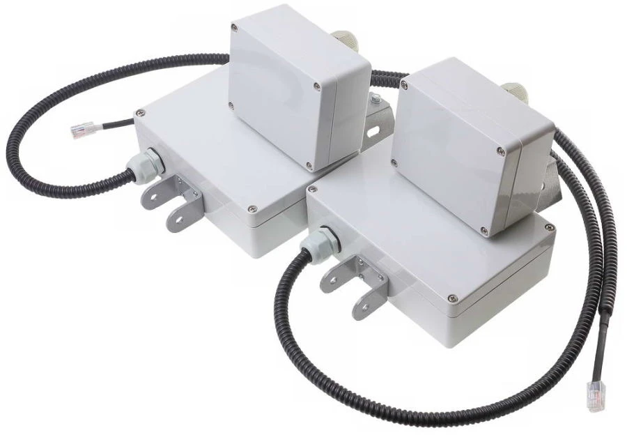 Two-position radio wave detectors Baikal