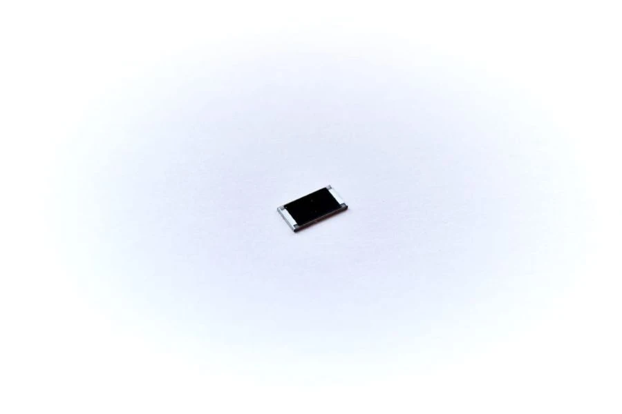 Resistors permanent non-wire thick-film, type ?1-12 ??, type ?1-12 ??-0.125, range of nominal resistance from 0.7
