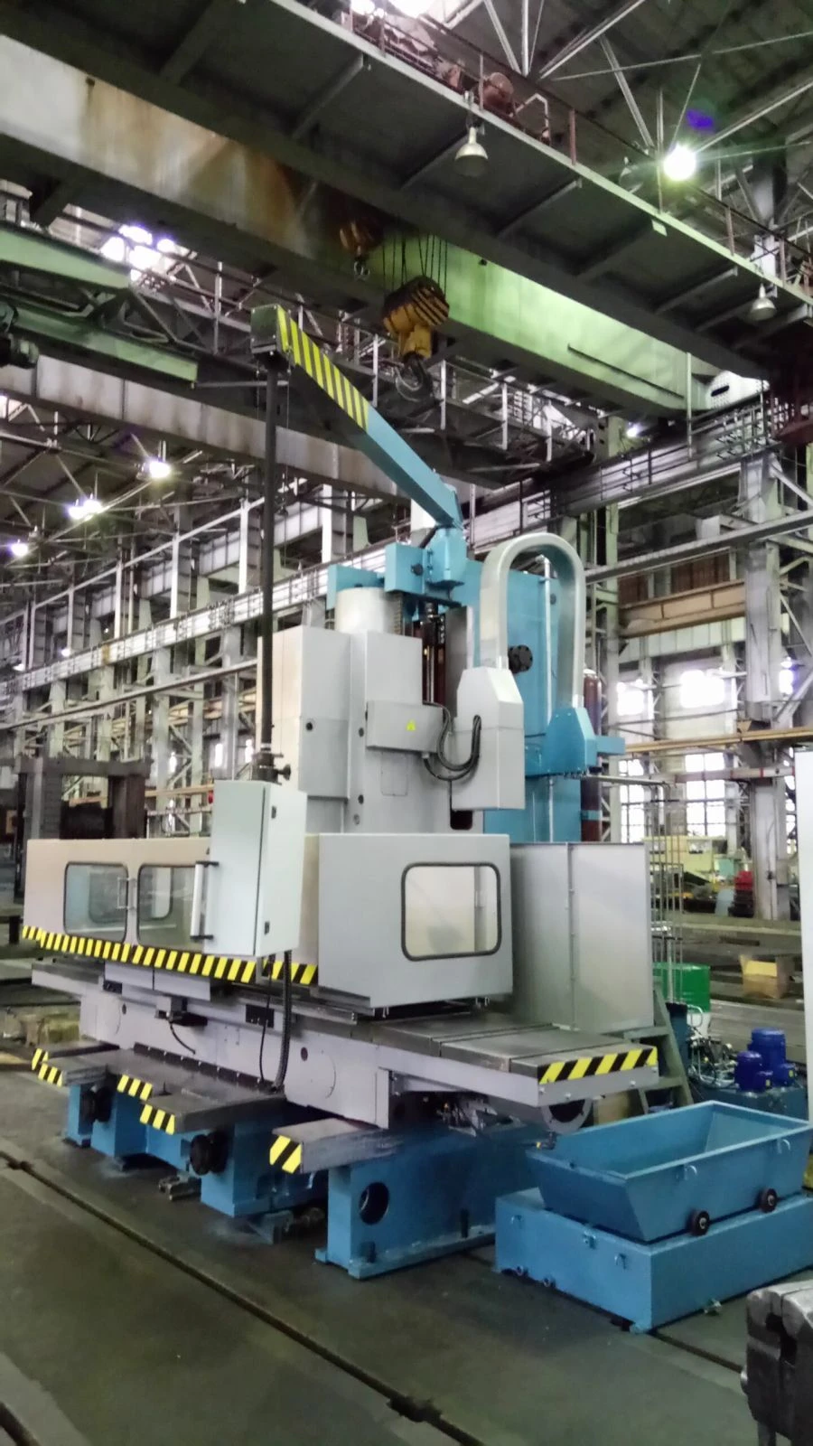 Overhaul, modernisation of new vertical milling machine 65A80F13