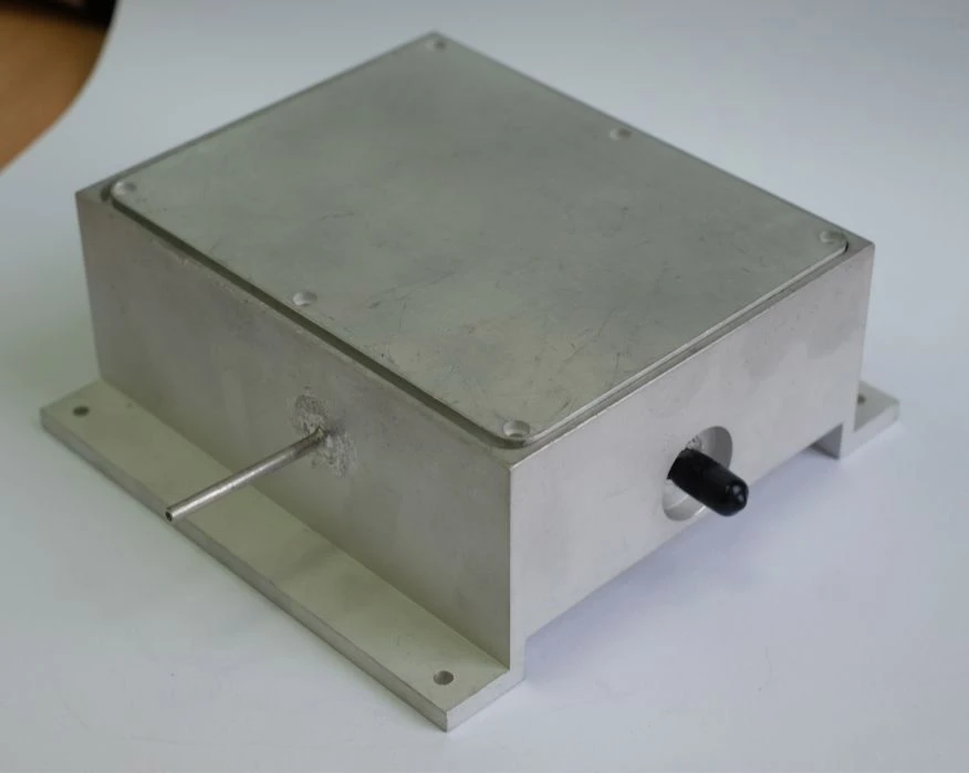 Strip electronic commutator