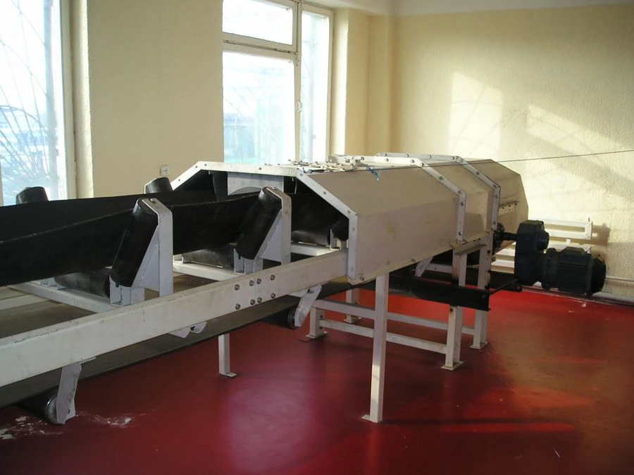 Belt conveyor of LT type for food industry: LT-150-500