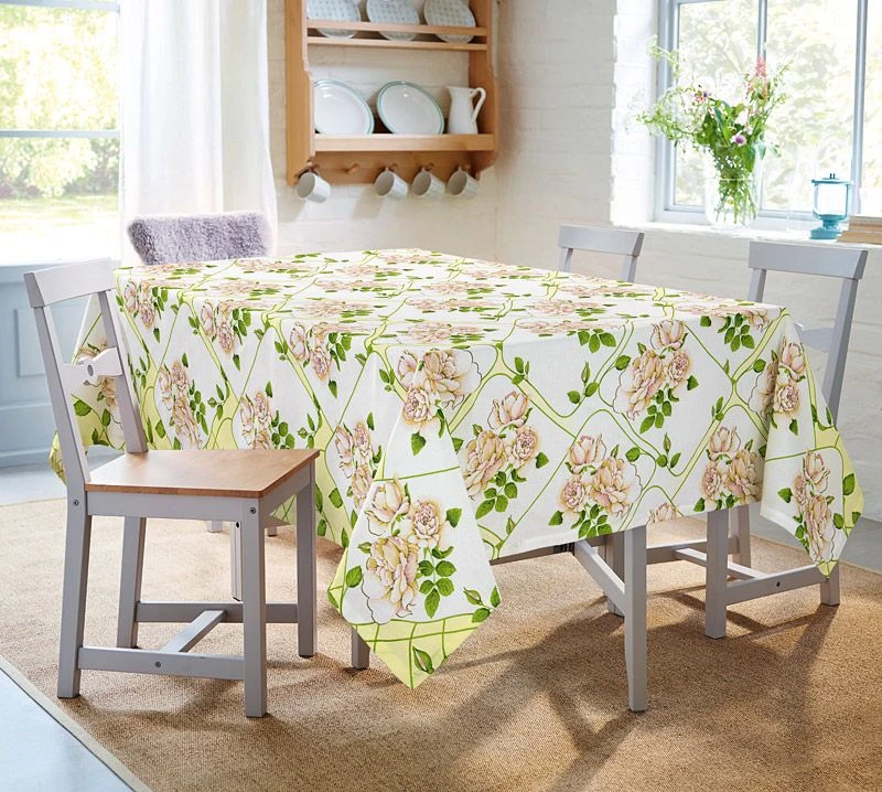 Tablecloths of cotton fabrics