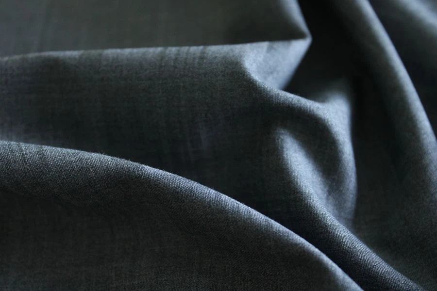 Semi-sheer worsted woolen dress suit fabric Article No. 18c186cAR-DYA colour 9-5