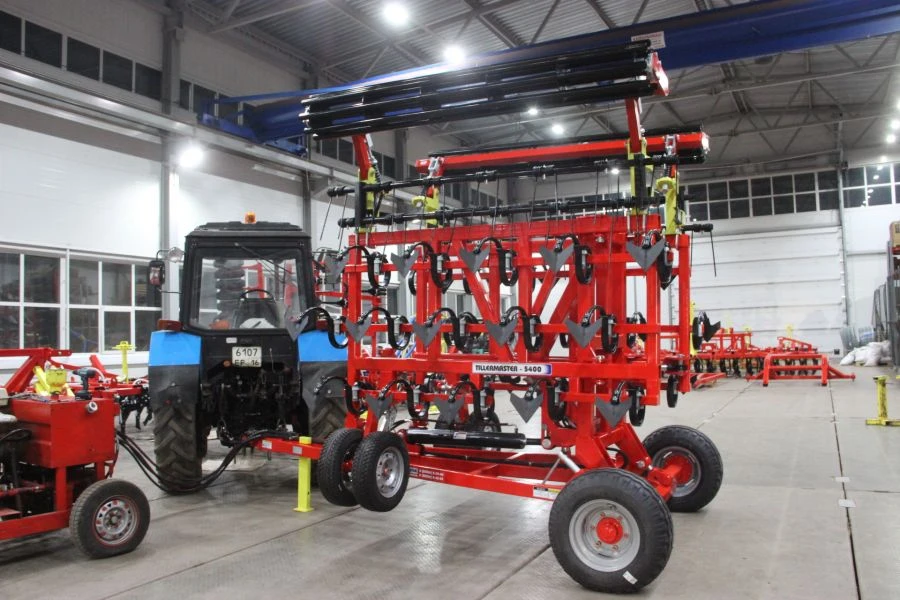 Medium seedbed cultivator "Tillermaster 5400"