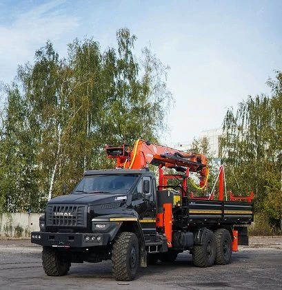 Special purpose vehicle with hydraulic loading crane of KMA type on the basis of URAL 4320 and its modifications U0K03N-4Z040