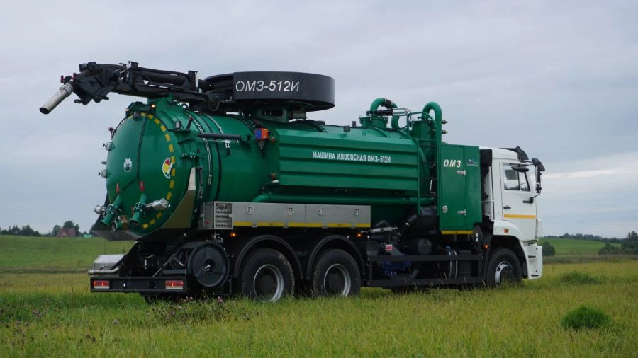 OMZ-512I sludge truck