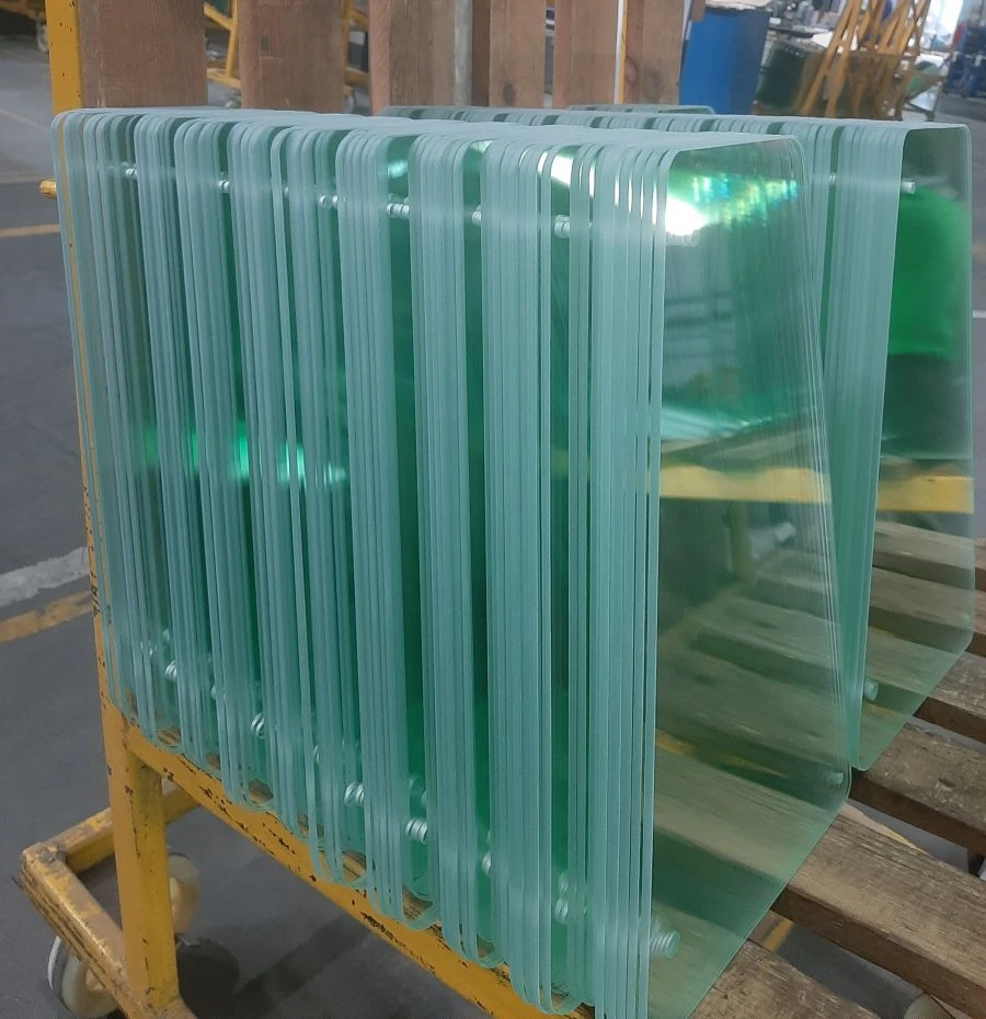 377-6103052 Tilt and turn vent glass