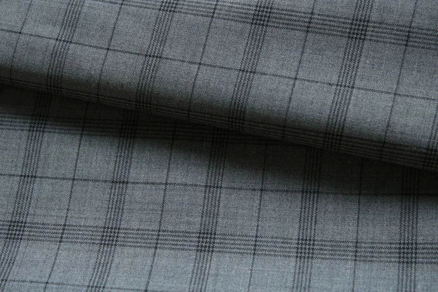Semi-sheer worsted worsted costume dress fabric Article No. 18c185cAR-DYA colour 14-10