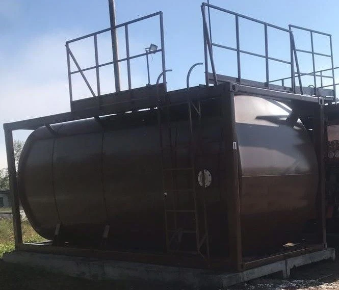 Fuel storage and dispensing module with nominal capacity of 27 m³