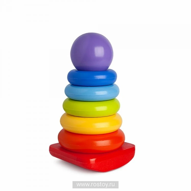 Rocking pyramid Ball