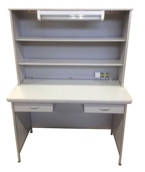 Laboratory table
