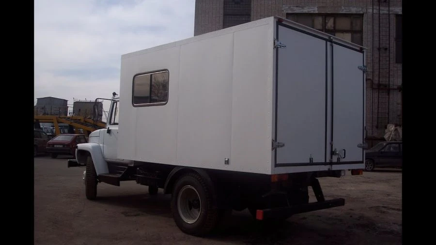 Vehicles for oil and gas well servicing type 47120, modification 47120E on the basis of GAZ 33086 chassis.