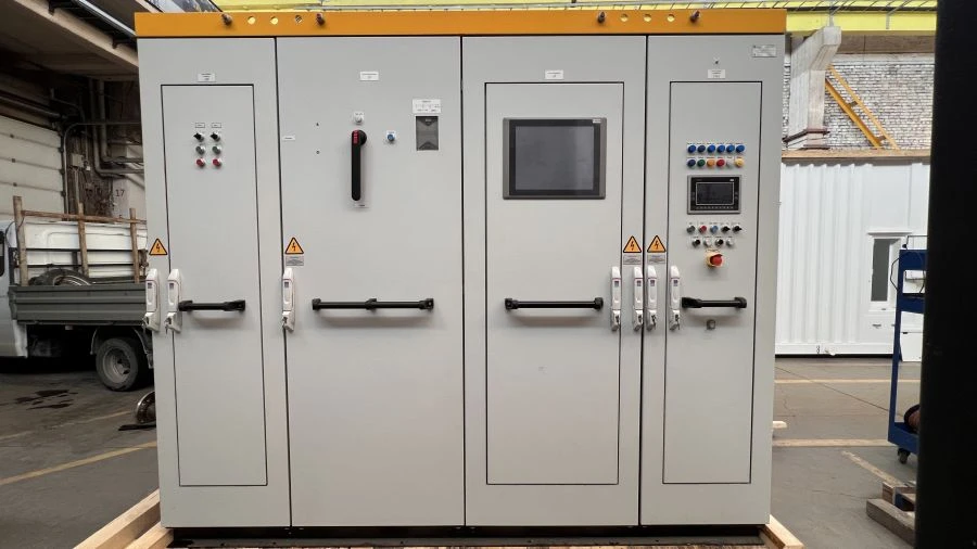 Medium voltage frequency converter