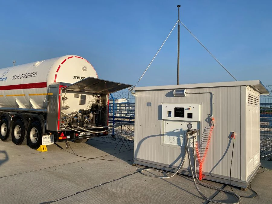 Cryogenic fuel dispenser (CryoTZP) of modular design