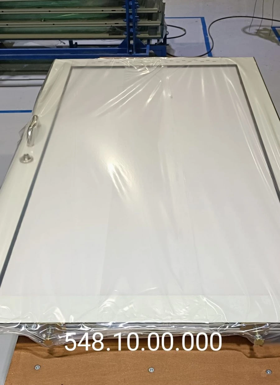 Sliding lavatory door, fig. FKGP 548.10.00.000