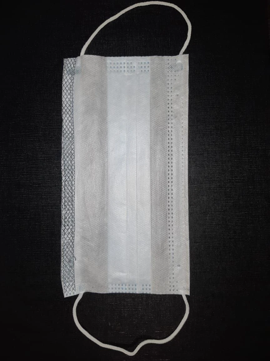 Medical disposable non-sterile mask under matopat trade mark