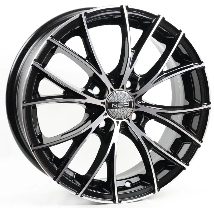 Car wheel made of aluminium alloy NEO 573 (15x6)