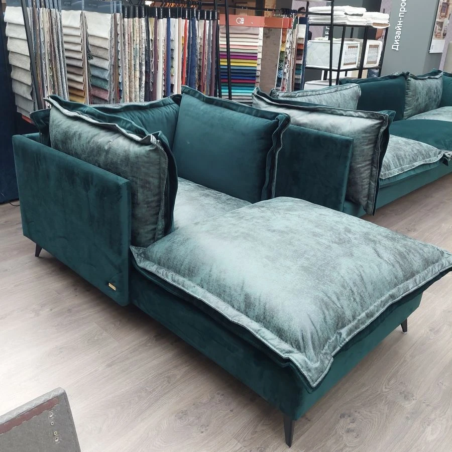 Wooden office furniture: Ottoman model BOSTON