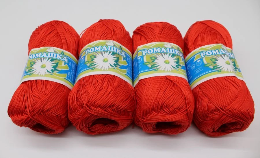 Cotton knitting thread Chamomile