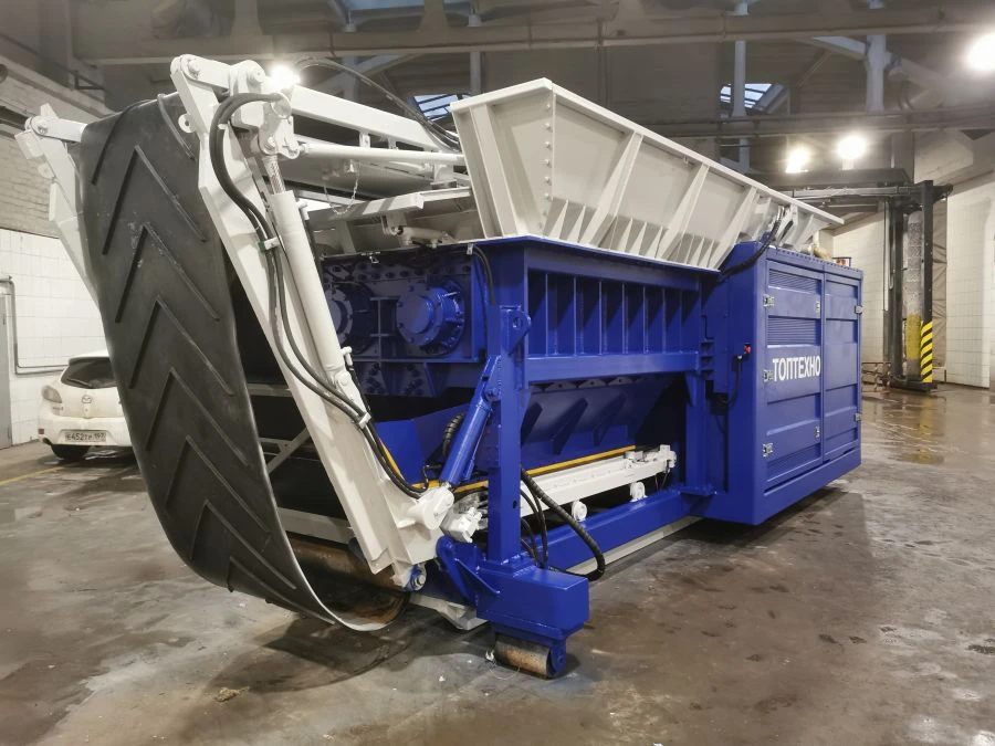 Shredder (chipper) mobile for wood waste, model: TT-1600 DU